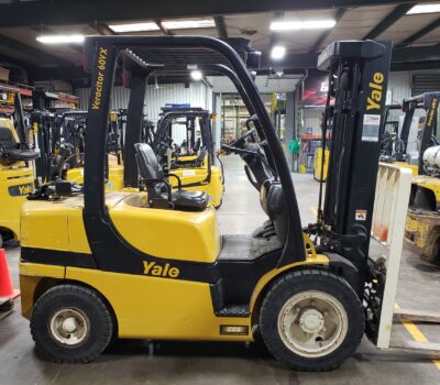 Yale new forklifts in the Riekes warehouse.