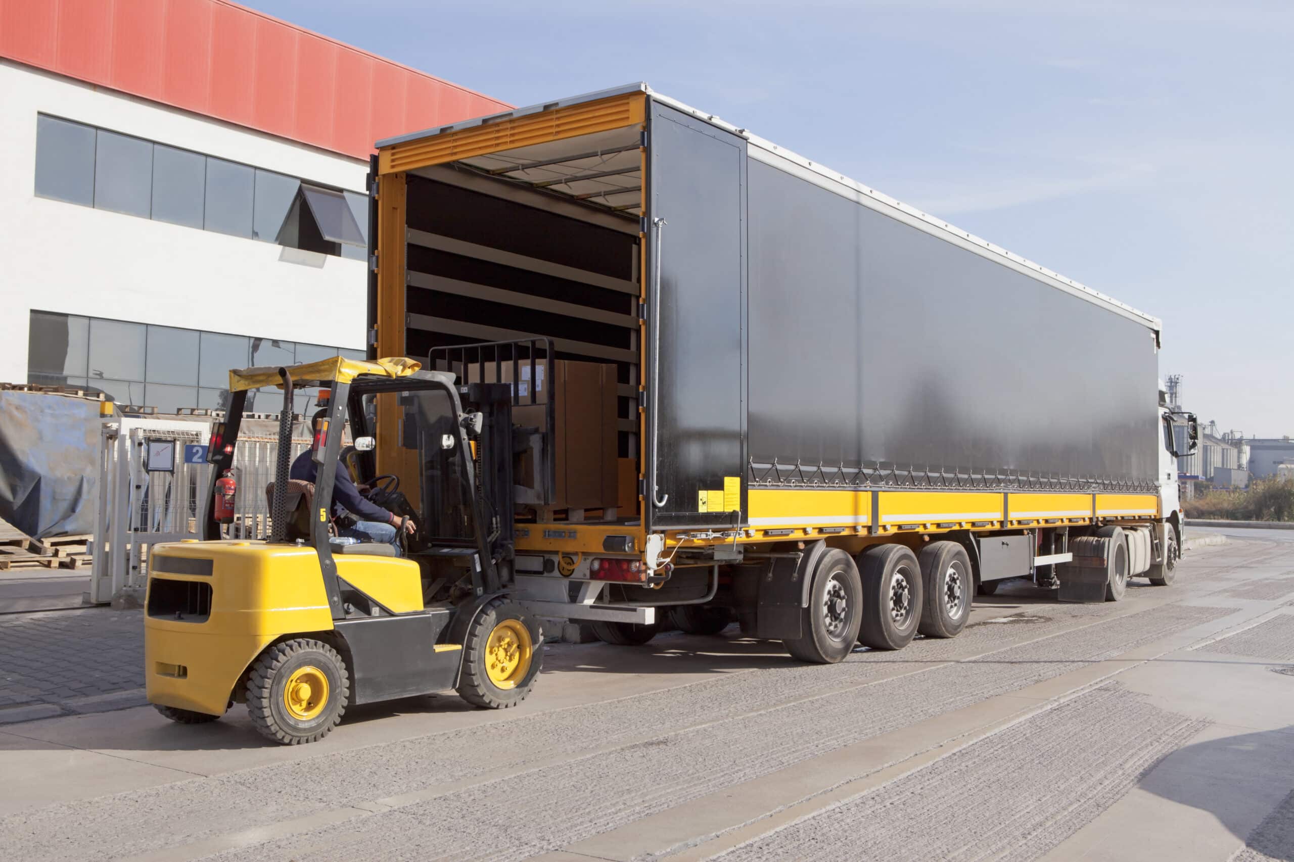 Hyster forklift in trucking application.