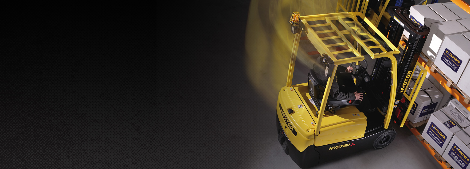 hyster-rental-2025-hero-background-2000x721